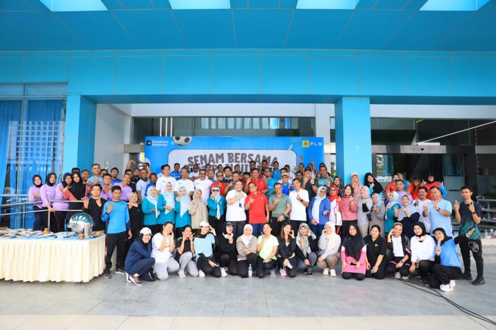 Peringati HUT ke-23, PLN UID RKR Bersama PIKK Lakukan Acara Syukuran dan Beri Apresiasi Untuk Anak Berprestasi