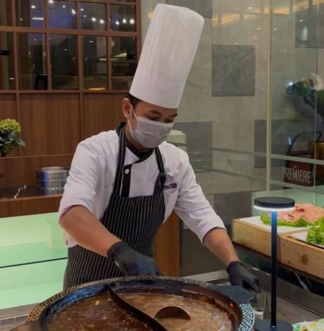 Punya Nama Agus? Makan Gratis di Premiere Night Valley The Premiere Hotel Pekanbaru
