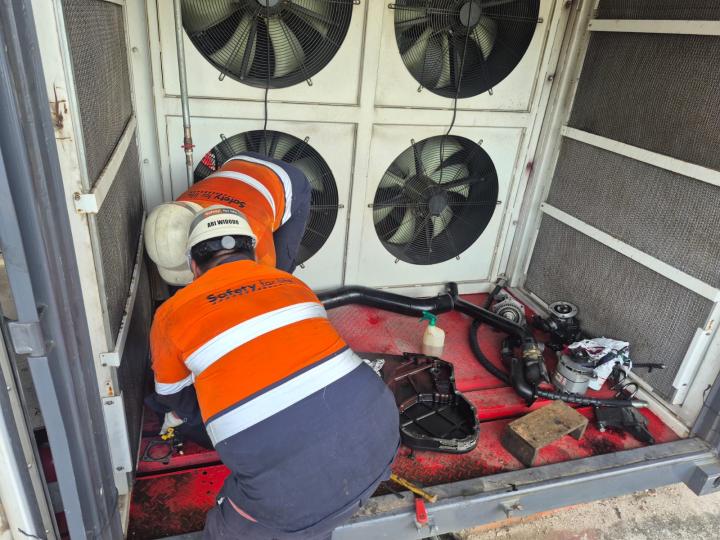 Tambah 4 MW Mesin Genset, PLN Selat Panjang Bergerak Cepat Normalkan Listrik di Kepulauan Meranti