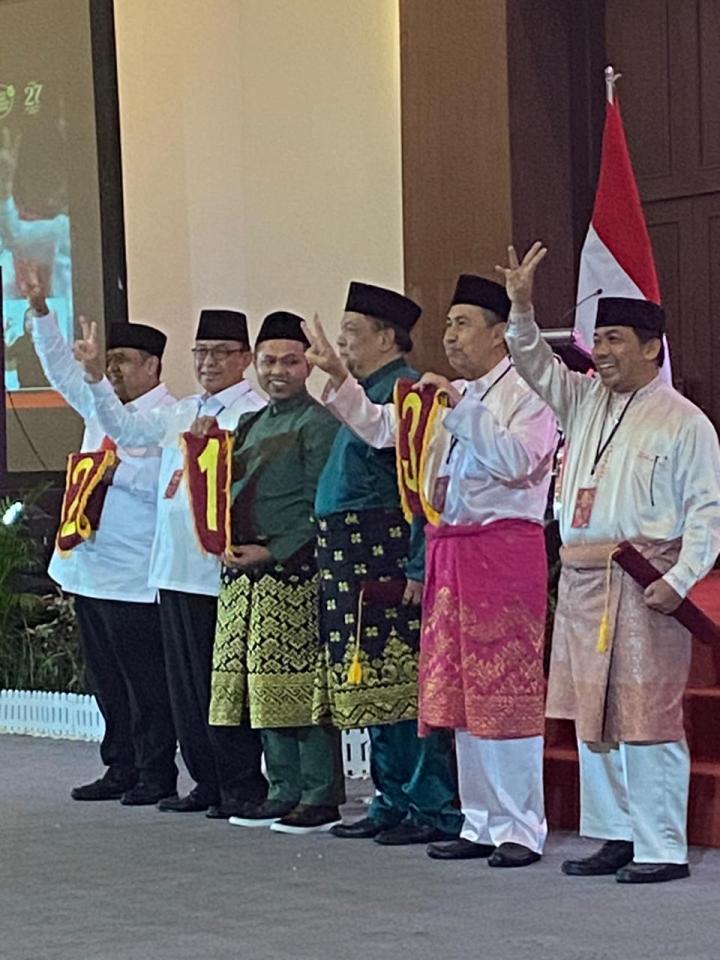 Hebat, Paslon Suwai dan Idaman Ikut Kampanye di Mapolda Riau