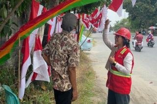 PLN Imbau Warga Berhati-hati Dalam Pemasangan Atribut Kemerdekaan Yang Berdekatan Dengan Jaringan Listrik