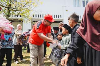 Rayakan HUT RI ke-81, PTPN IV Regional III Ajak Puluhan Anak Panti Ikut Lomba 17 Agustus