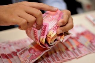 Pemerintah Siapkan Bansos Tunai Rp5,4 Juta, Ini Rencana Penyalurannya