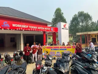 Capella Honda Gelar AHASS Goes to School di 26 SMK Mitra Binaan Riau